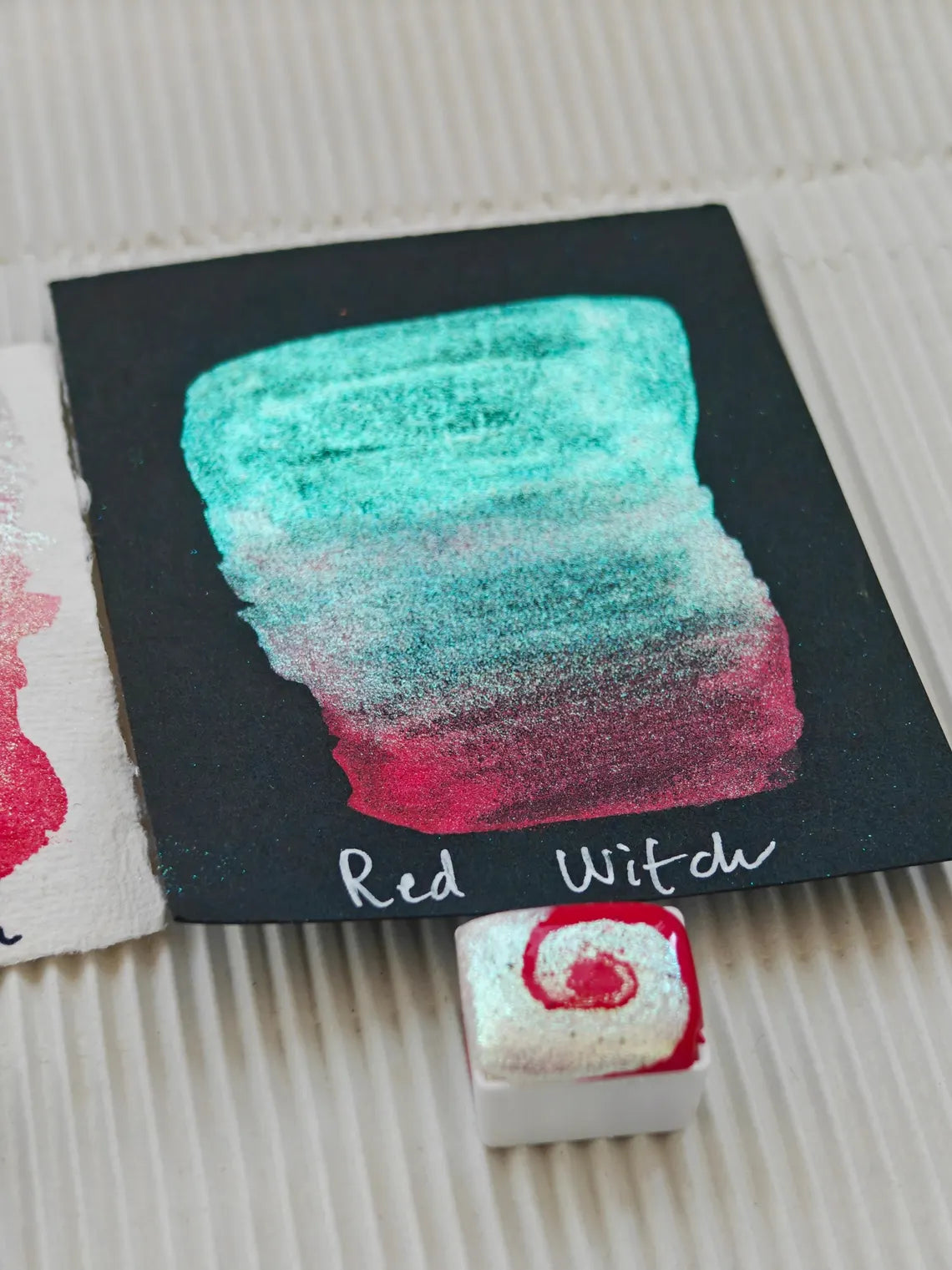Watercolor 1/2 godet pan two-tone pearly red and iridescent white two colors in one RED WITCH