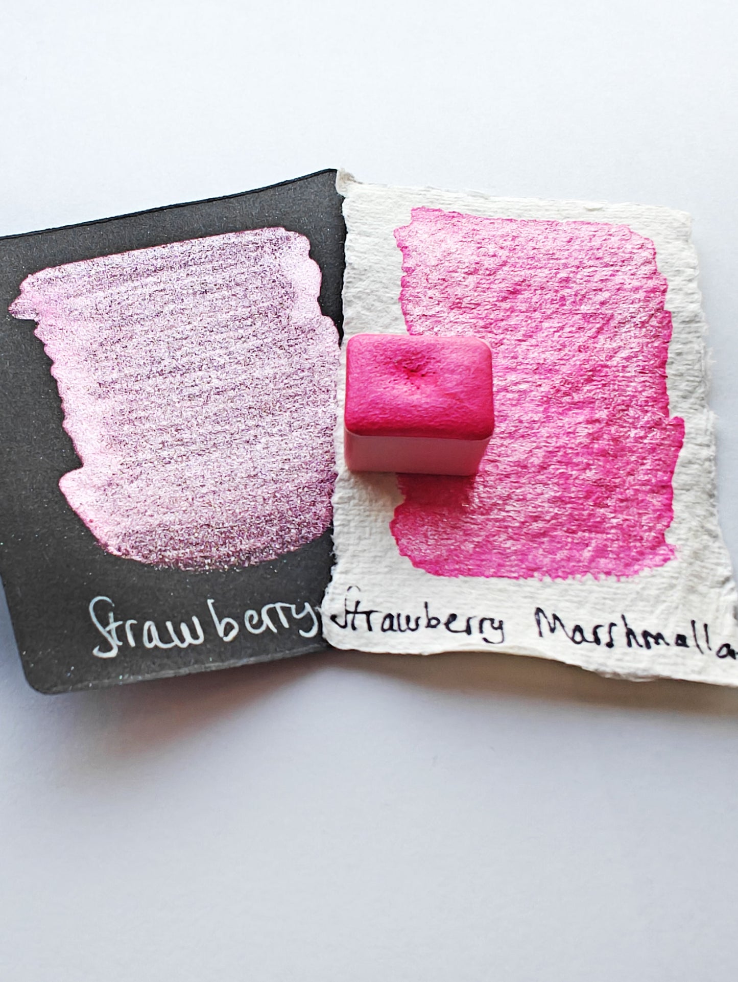 Acquarello artigianale handmade watercolor magenta iridescente perlato STRAWBERRY MARSHMALLOW