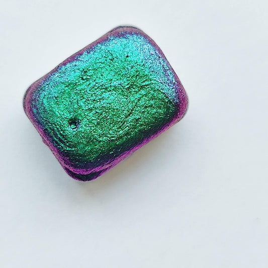 Handcrafted watercolor 1/4 godet green purple blue colorshift paint calligraphy handmade handlettering NEKO