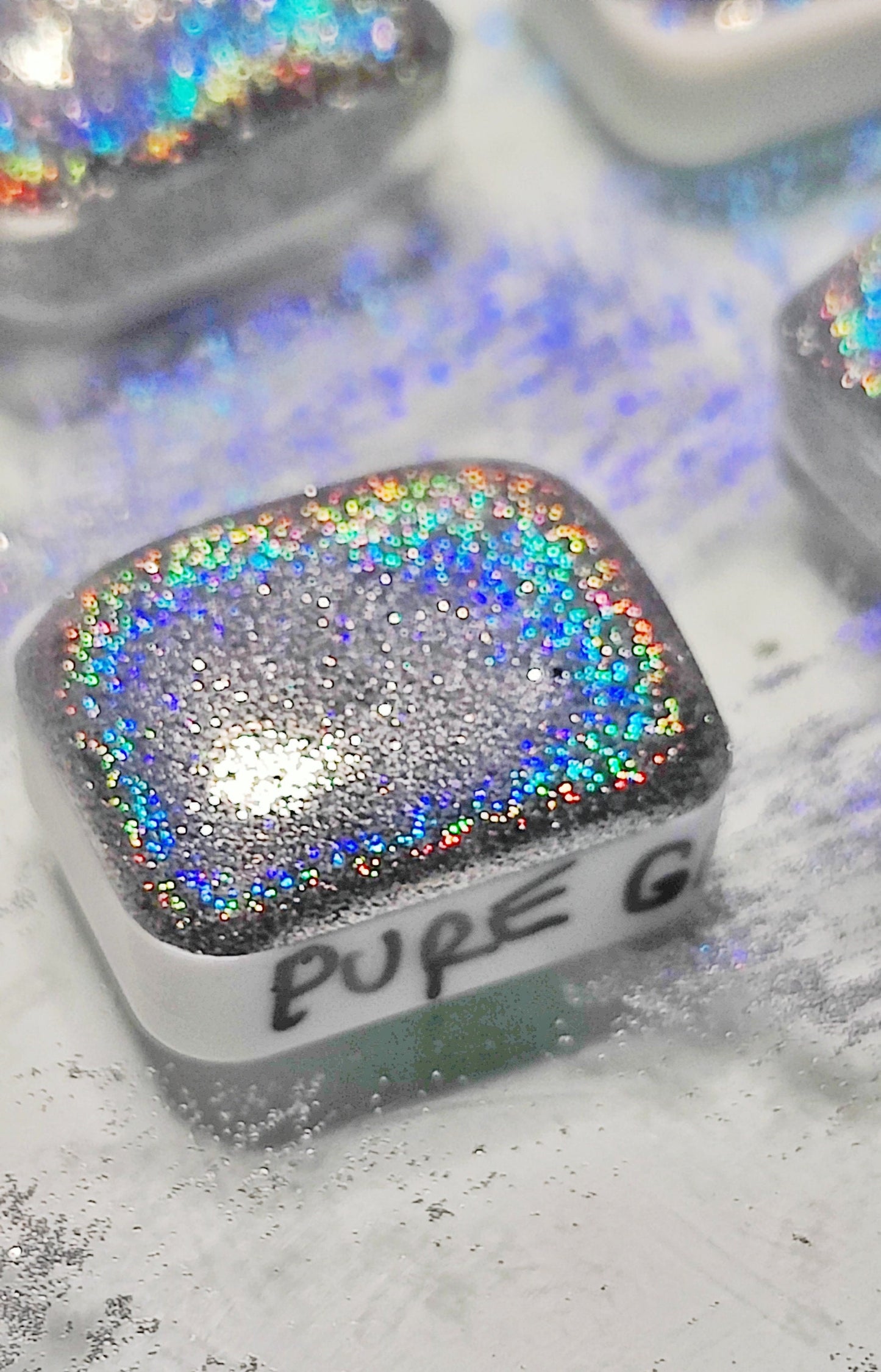 PURE HOLO