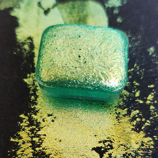 Handcrafted watercolor 1/4 godet green gold colorshift paint calligraphy handmade handlettering HYGGDRASILL