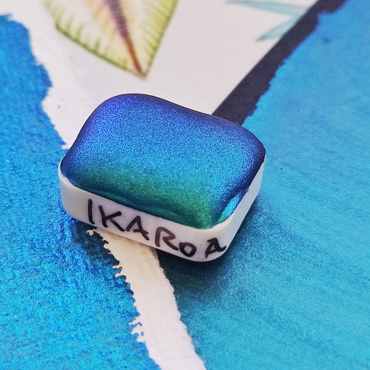 Handcrafted watercolor 1/4 godet blue teal light blue purple supercolorshift iridescent paint calligraphy handmade handlettering IKAROA