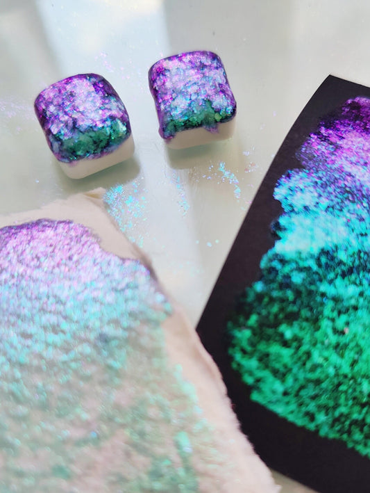 Handmade watercolor 1/4 godet pan light blue pink purple blue colorshift iridescent paint handmade irregular flakes NIJI FLAKES