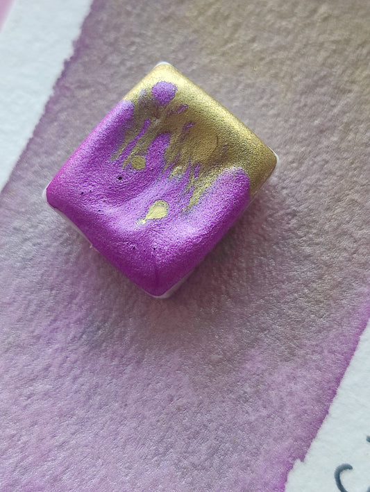 Artisan watercolor two-tone lilac purple and gold handmade 1/2 godet Pan GOLDEN MAUVE