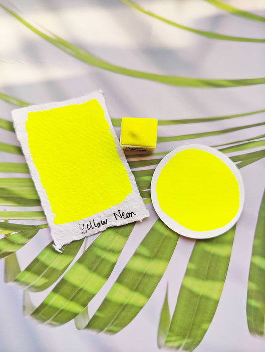 Handmade yellow artisan watercolor lettering paint color fluorescent handlettering YELLOW NEON