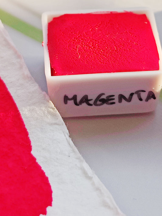NEON-MAGENTA